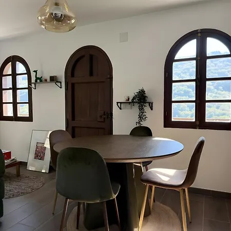 Uba Vineyard En Ribeira Sacra